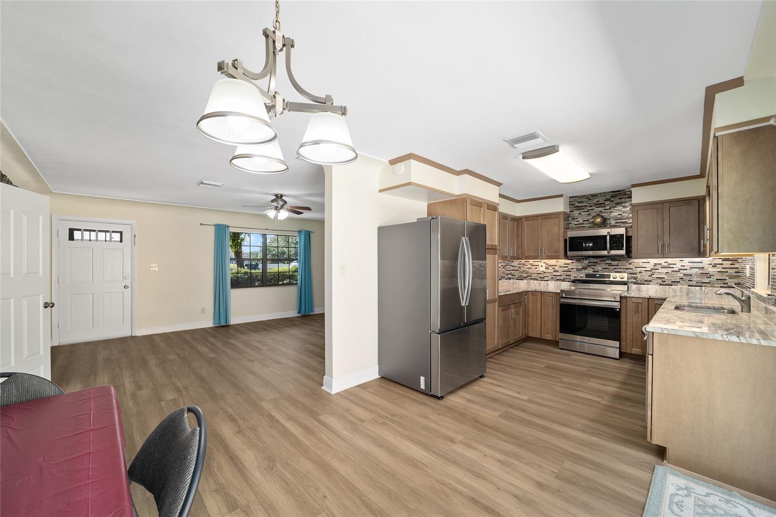 Image 34 of 56 For 5201 Jasmine Lane