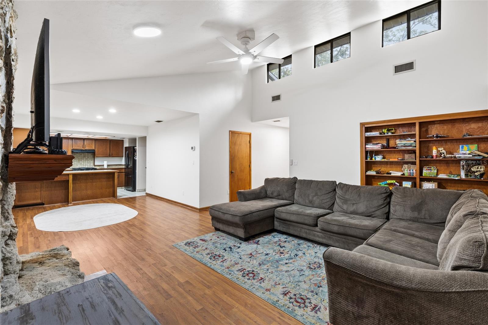 Image 16 of 50 For 7820 10th Avenue