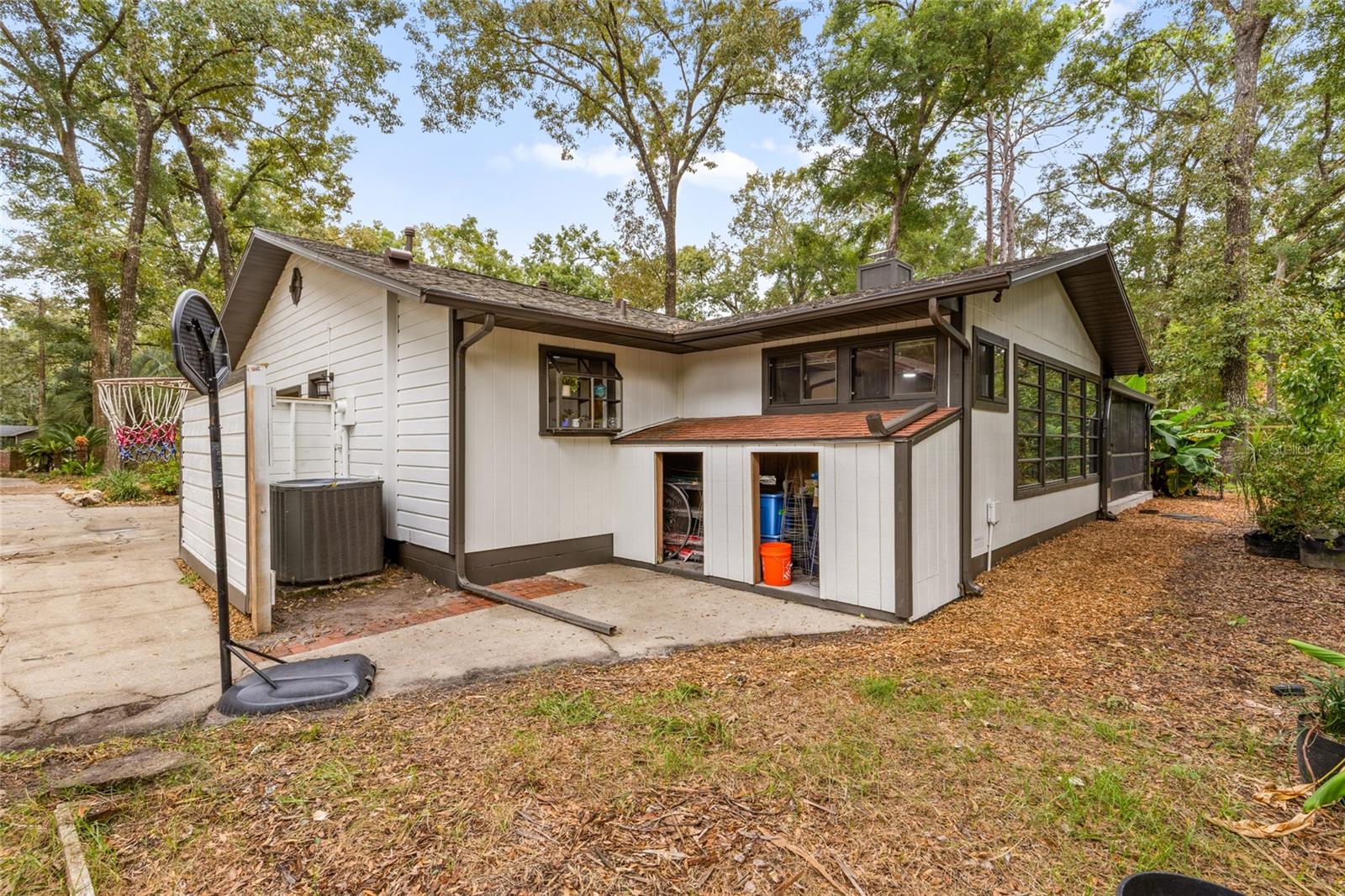 Image 39 of 50 For 7820 10th Avenue