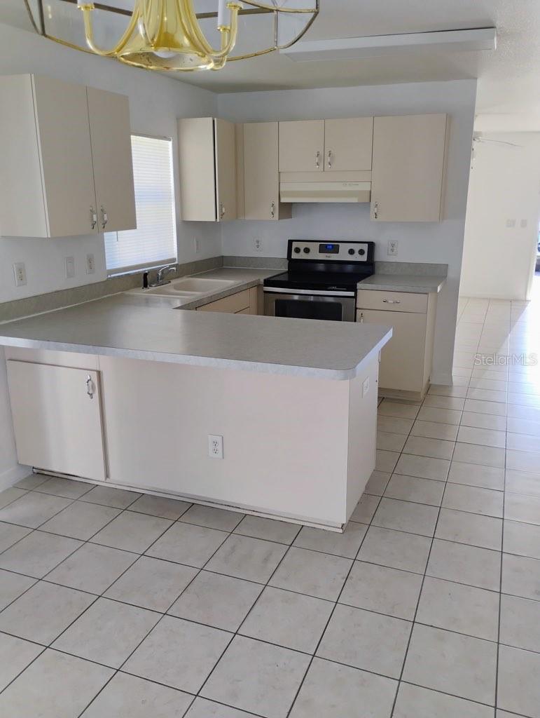 Image 4 of 10 For 1783 109th Place