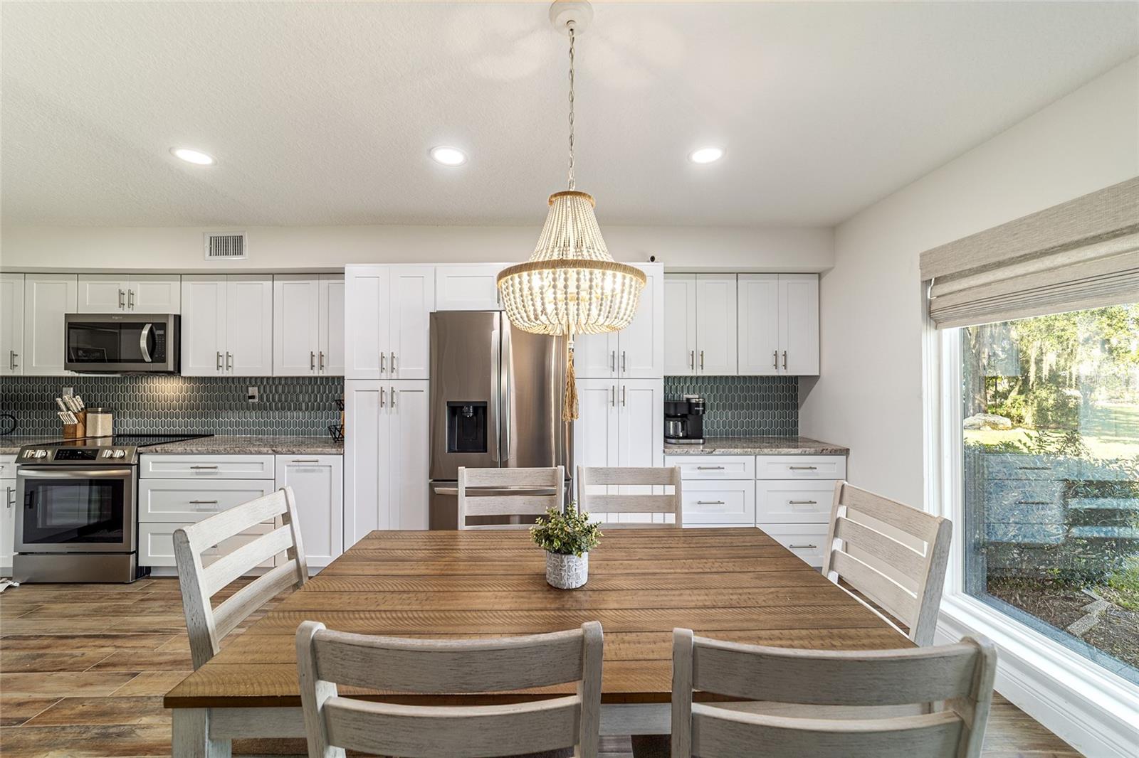 Image 17 of 49 For 11517 Sandpiper Court 149