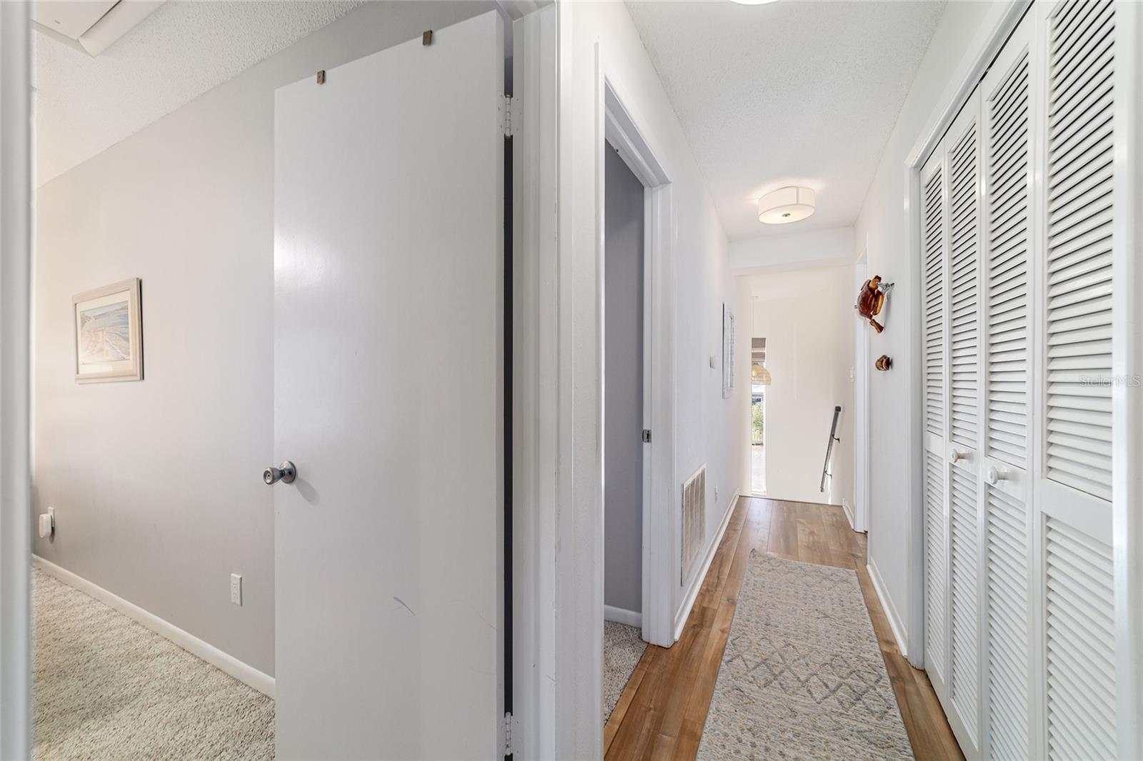 Image 23 of 49 For 11517 Sandpiper Court 149