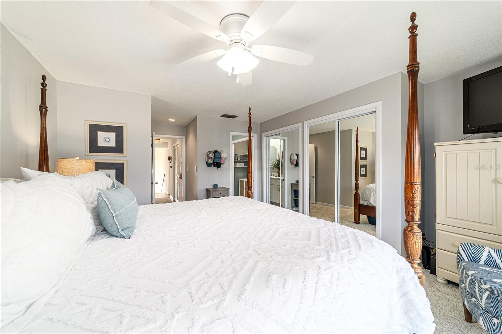 Image 27 of 49 For 11517 Sandpiper Court 149