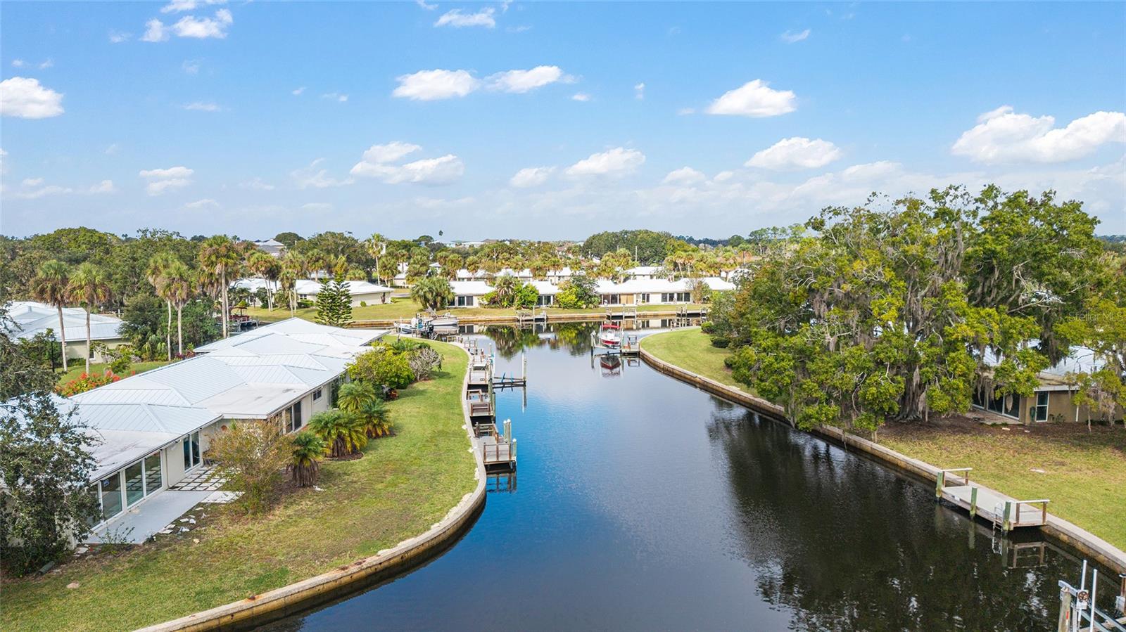 Image 3 of 49 For 11517 Sandpiper Court 149