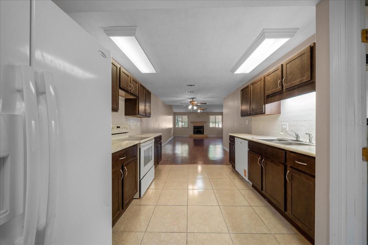 Image 10 of 63 For 3702 17th Street