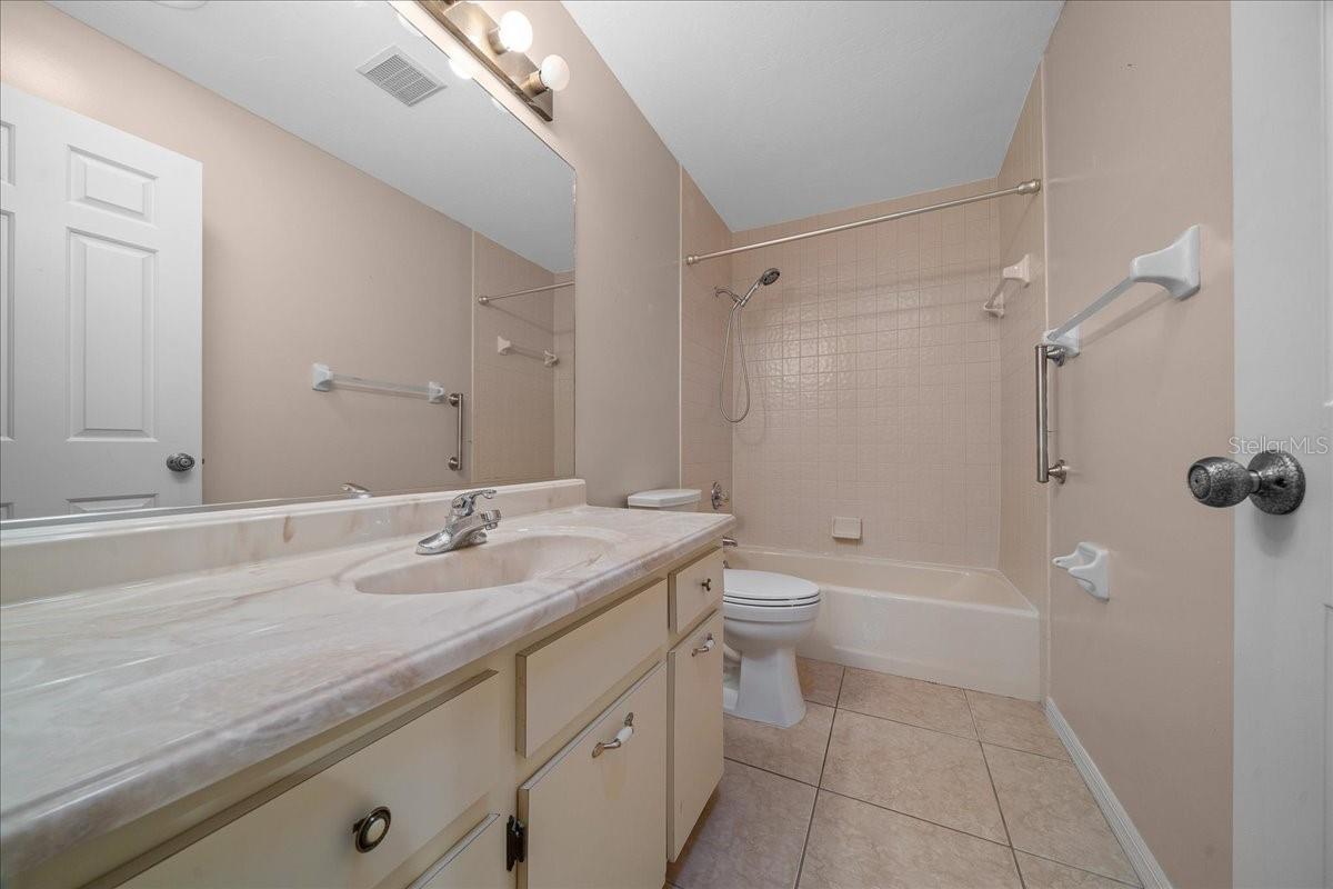 Image 22 of 63 For 3702 17th Street