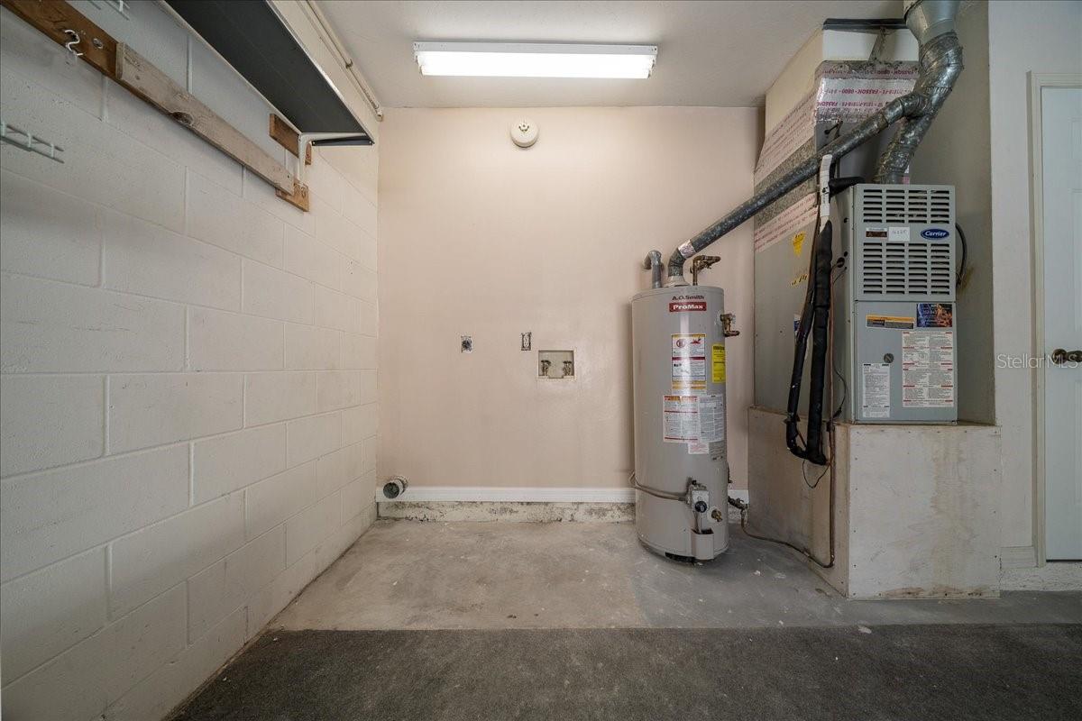 Image 34 of 63 For 3702 17th Street