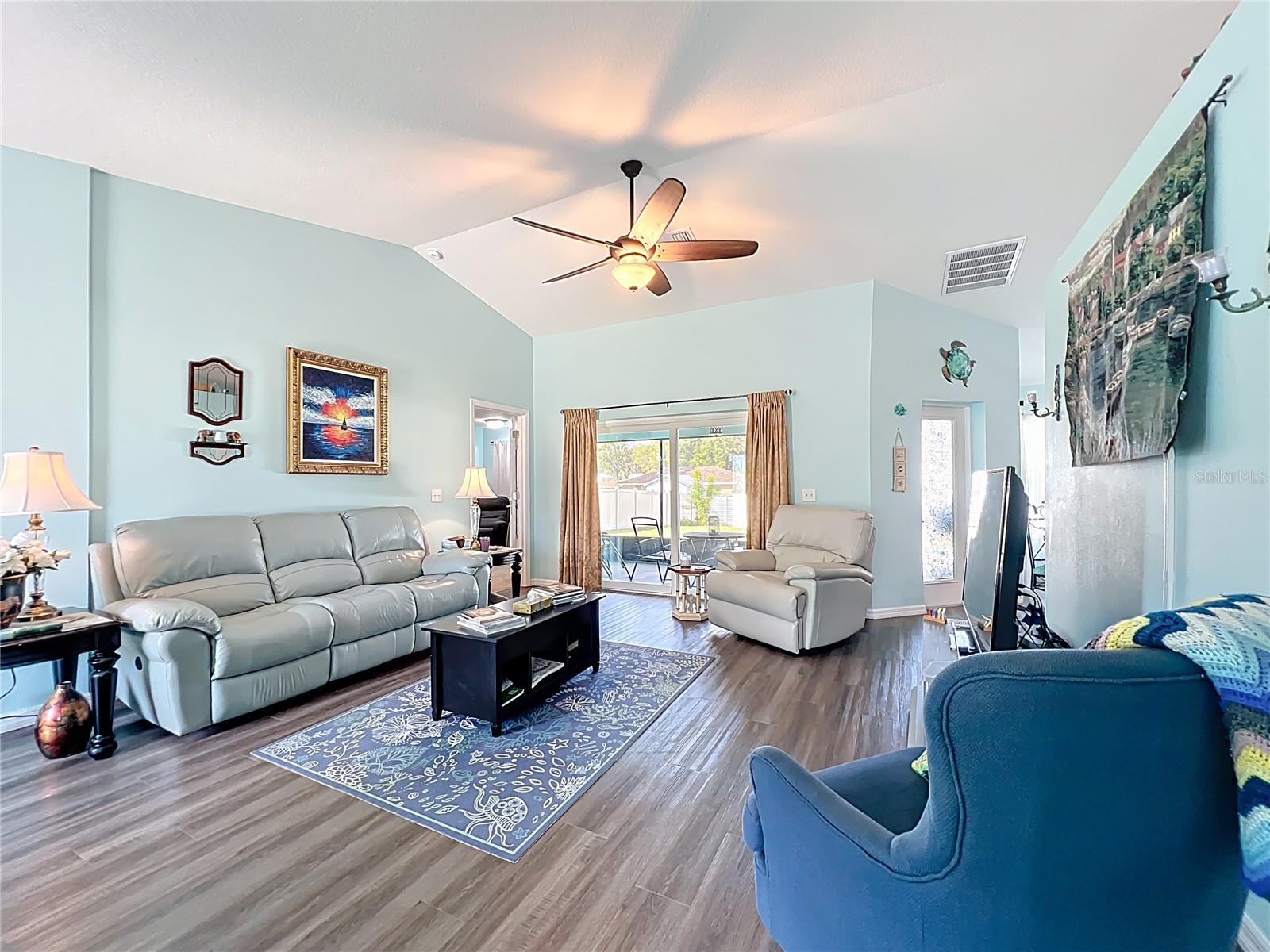 Image 5 of 31 For 4501 Ravenna Street