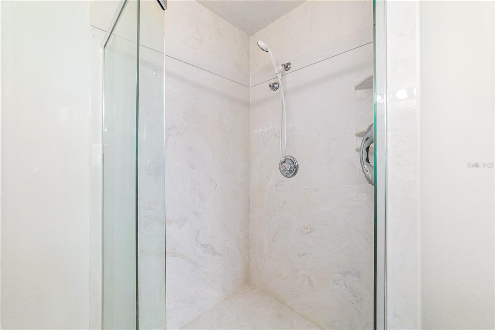 Image 23 of 57 For 6223 115th Street Road