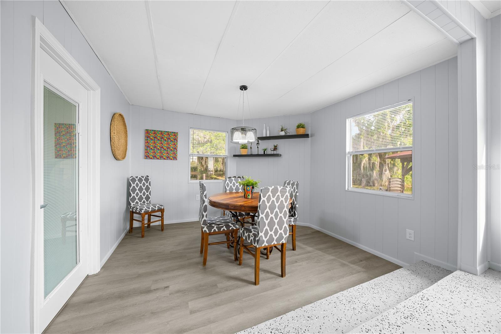 Image 11 of 51 For 426 5th Road