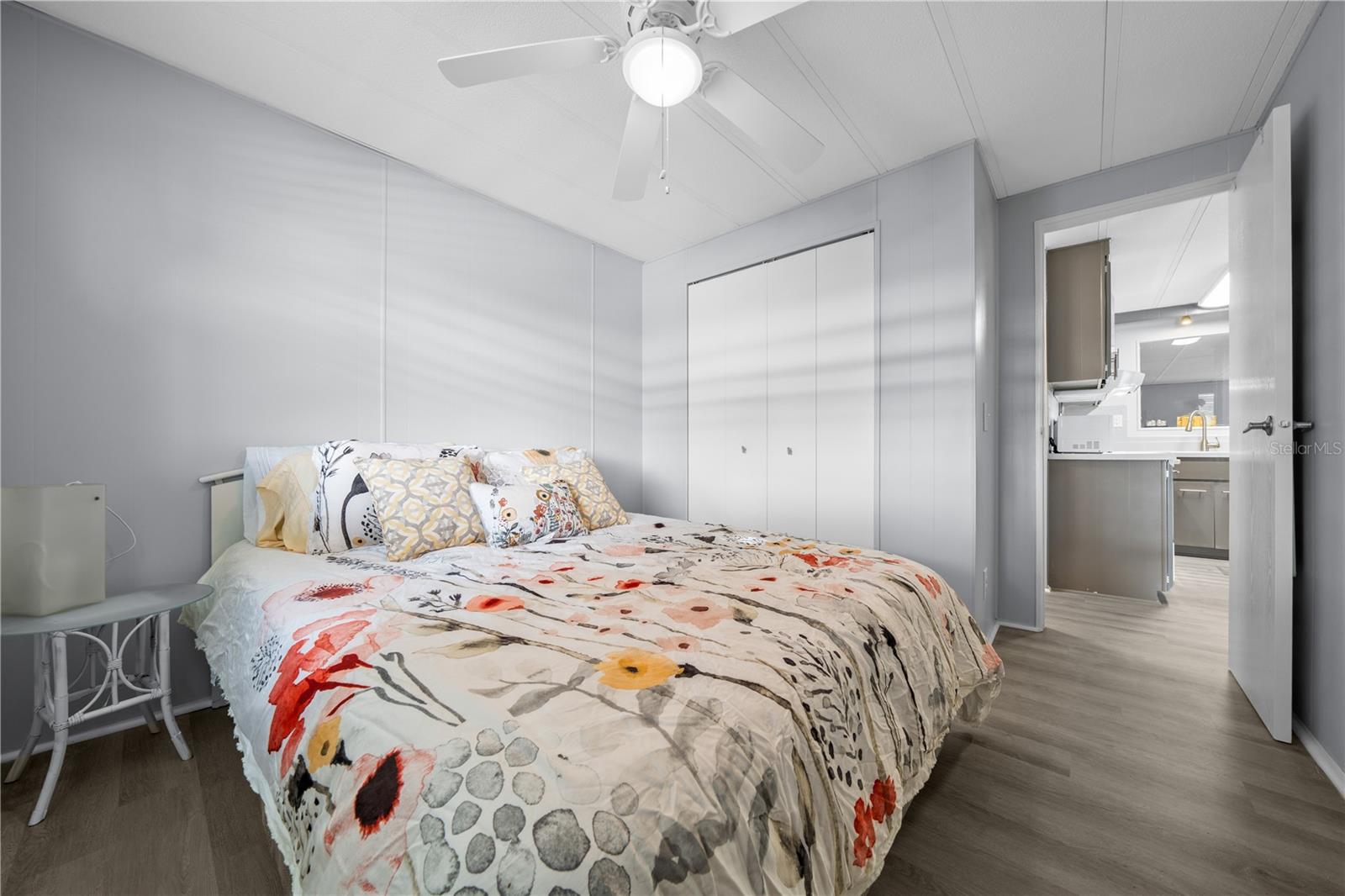 Image 21 of 51 For 426 5th Road