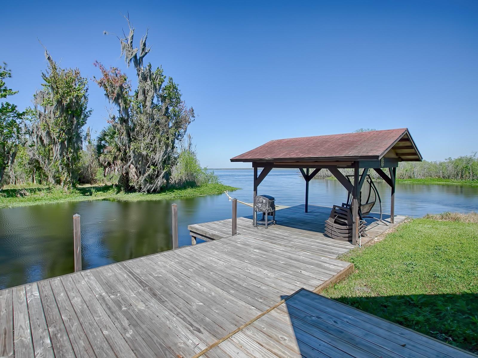 Image 3 of 51 For 426 5th Road