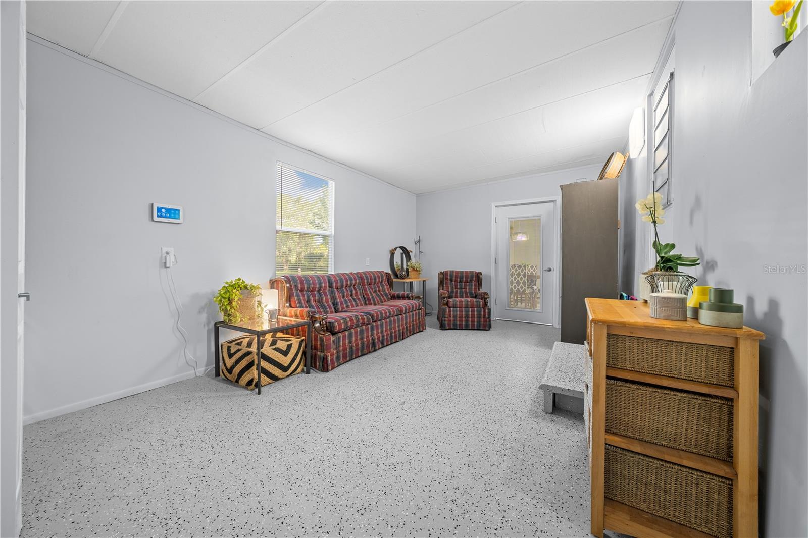 Image 36 of 51 For 426 5th Road