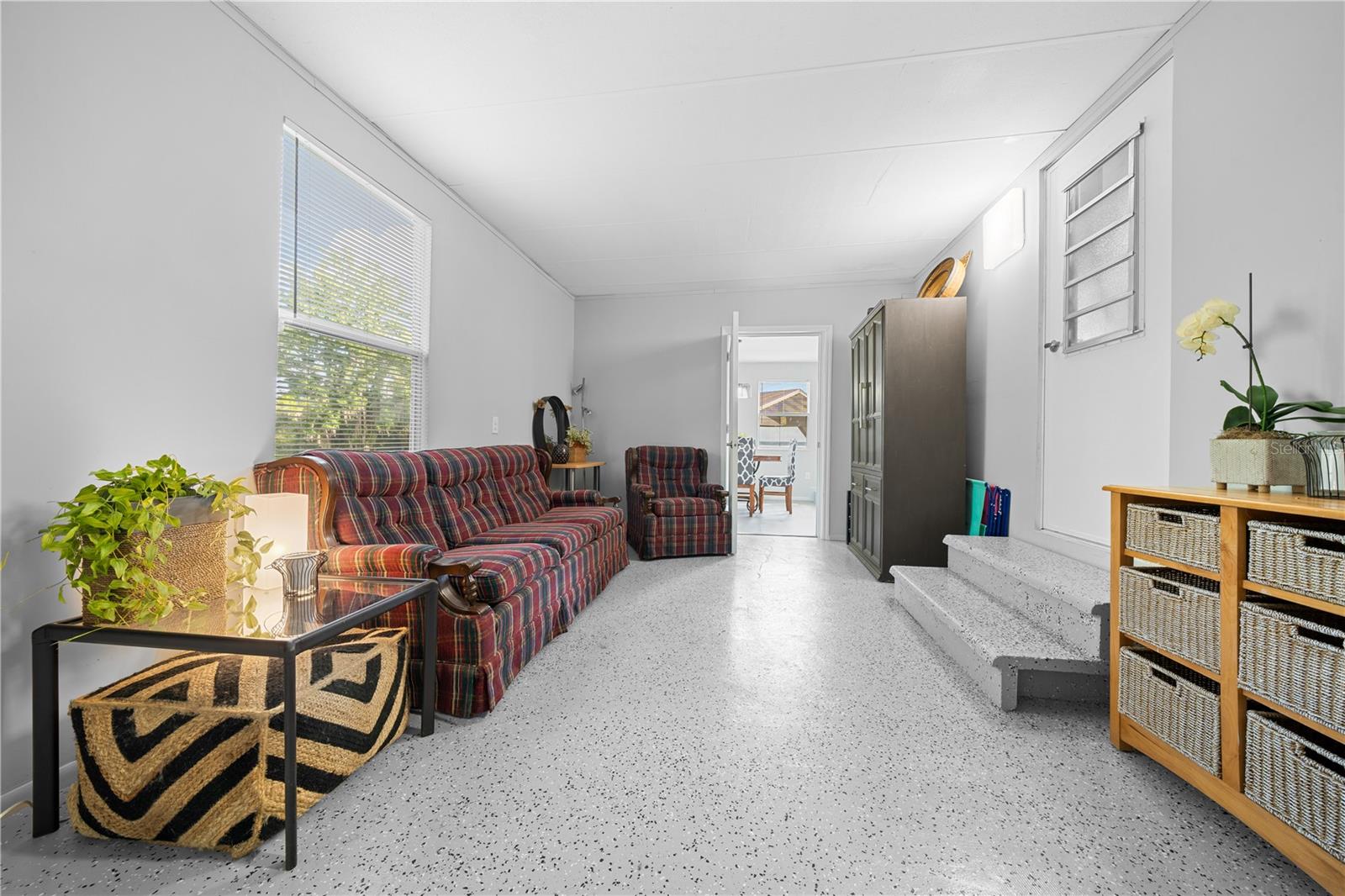 Image 38 of 51 For 426 5th Road