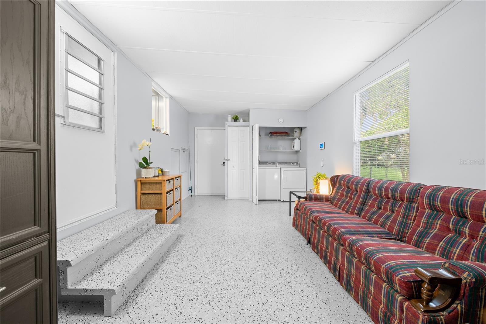 Image 39 of 51 For 426 5th Road