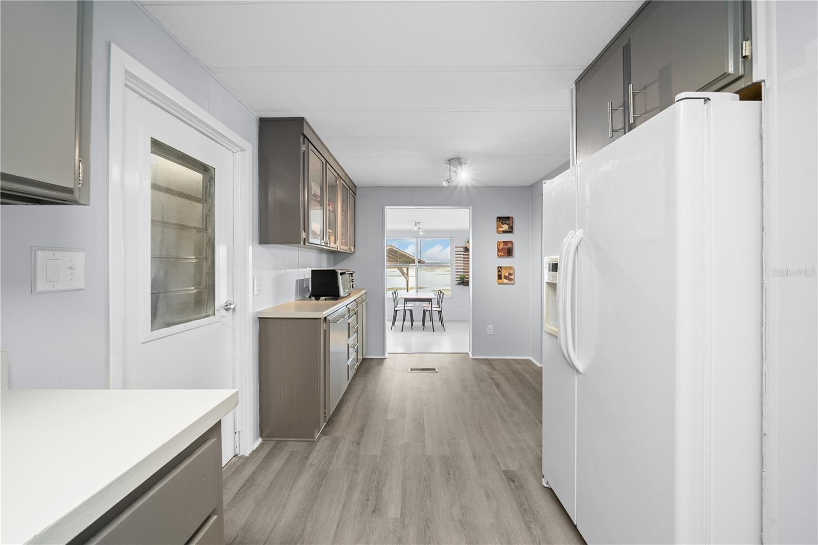 Image 5 of 51 For 426 5th Road