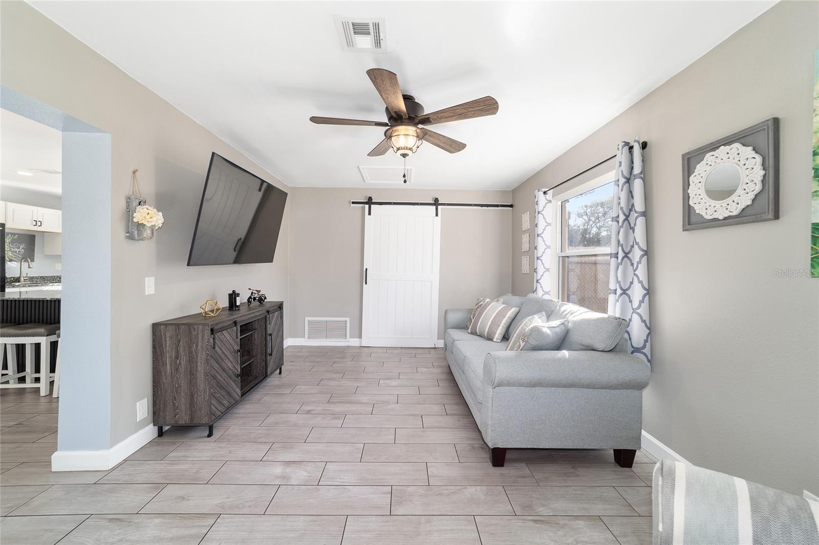 Image 18 of 100 For 9150 106th Place