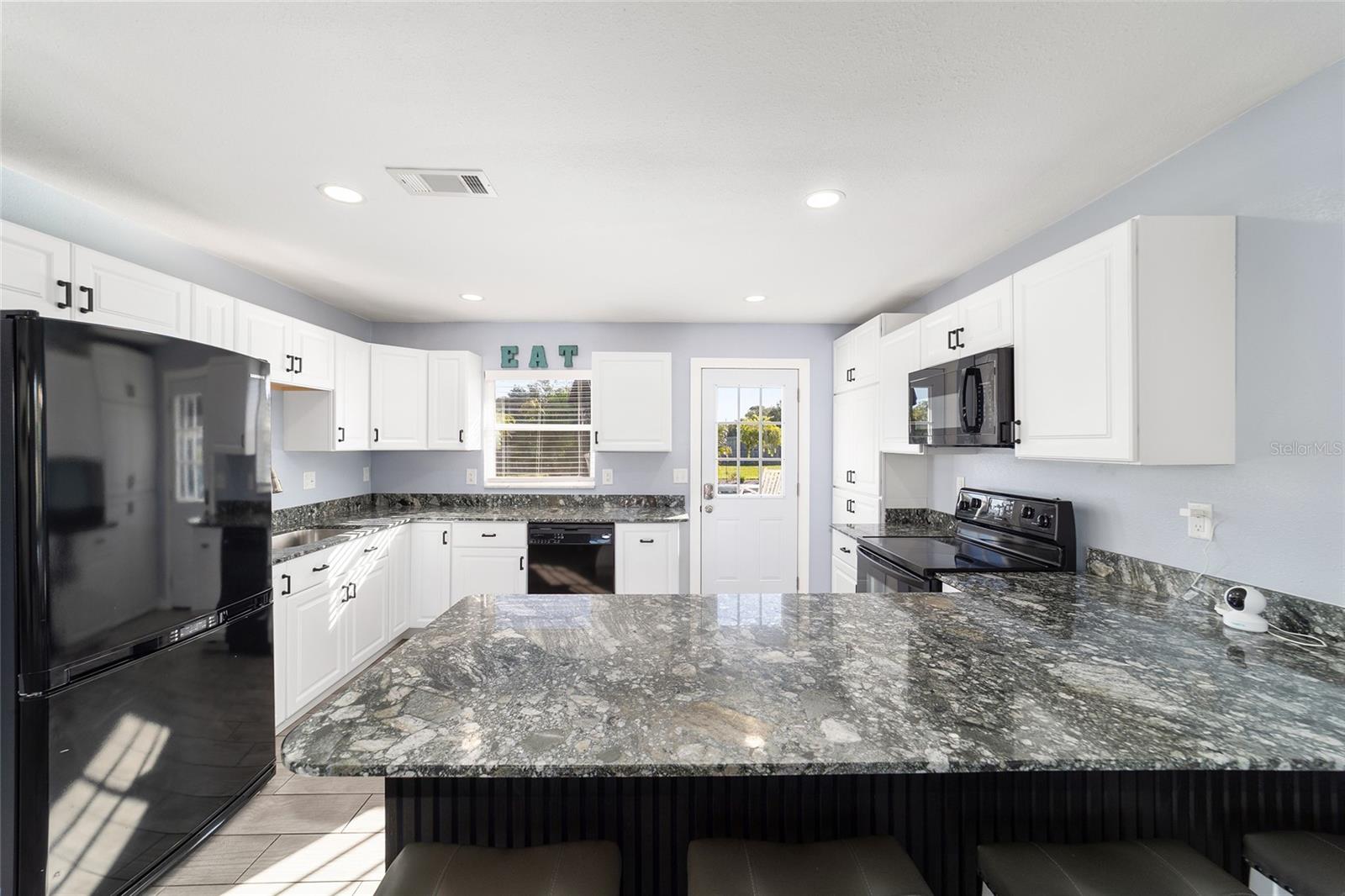 Image 23 of 100 For 9150 106th Place