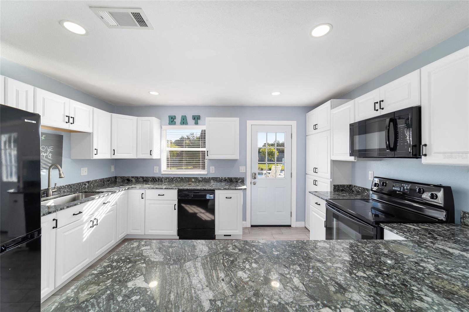 Image 26 of 100 For 9150 106th Place