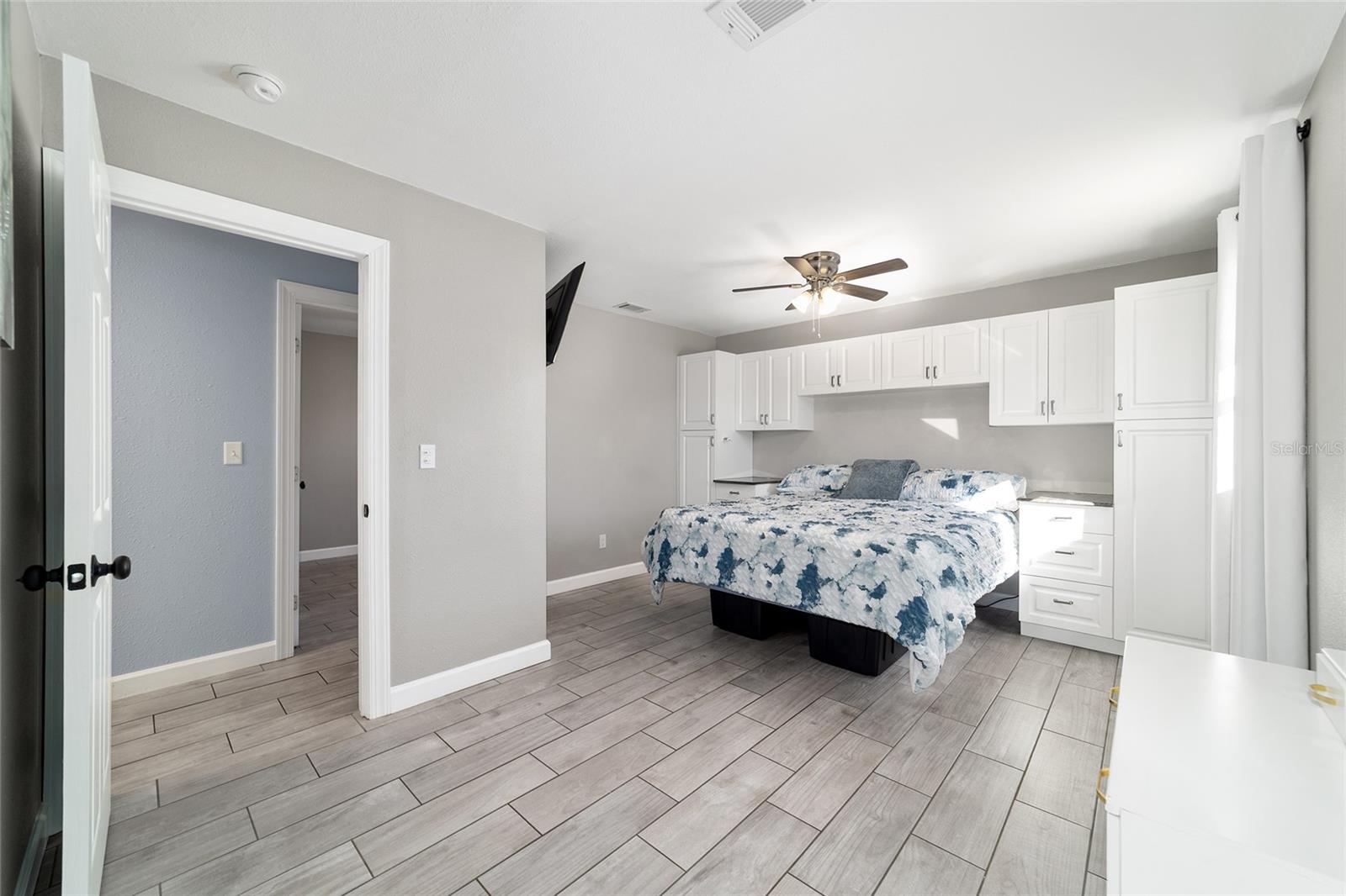 Image 39 of 100 For 9150 106th Place