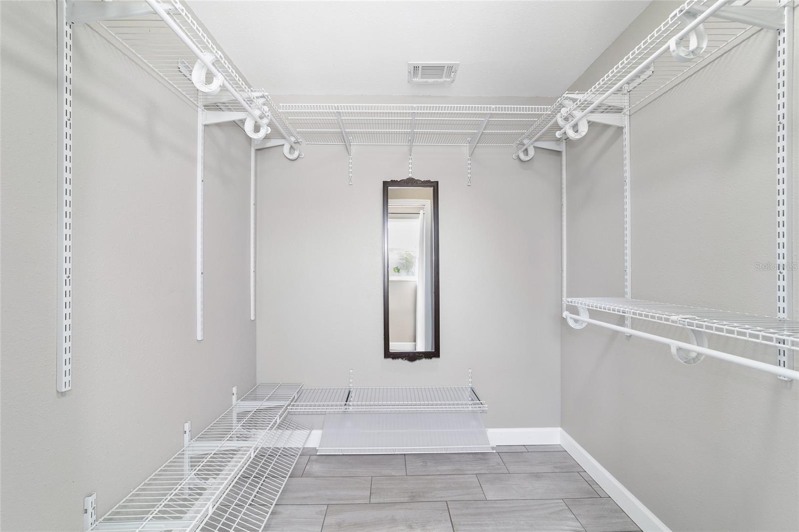 Image 43 of 100 For 9150 106th Place