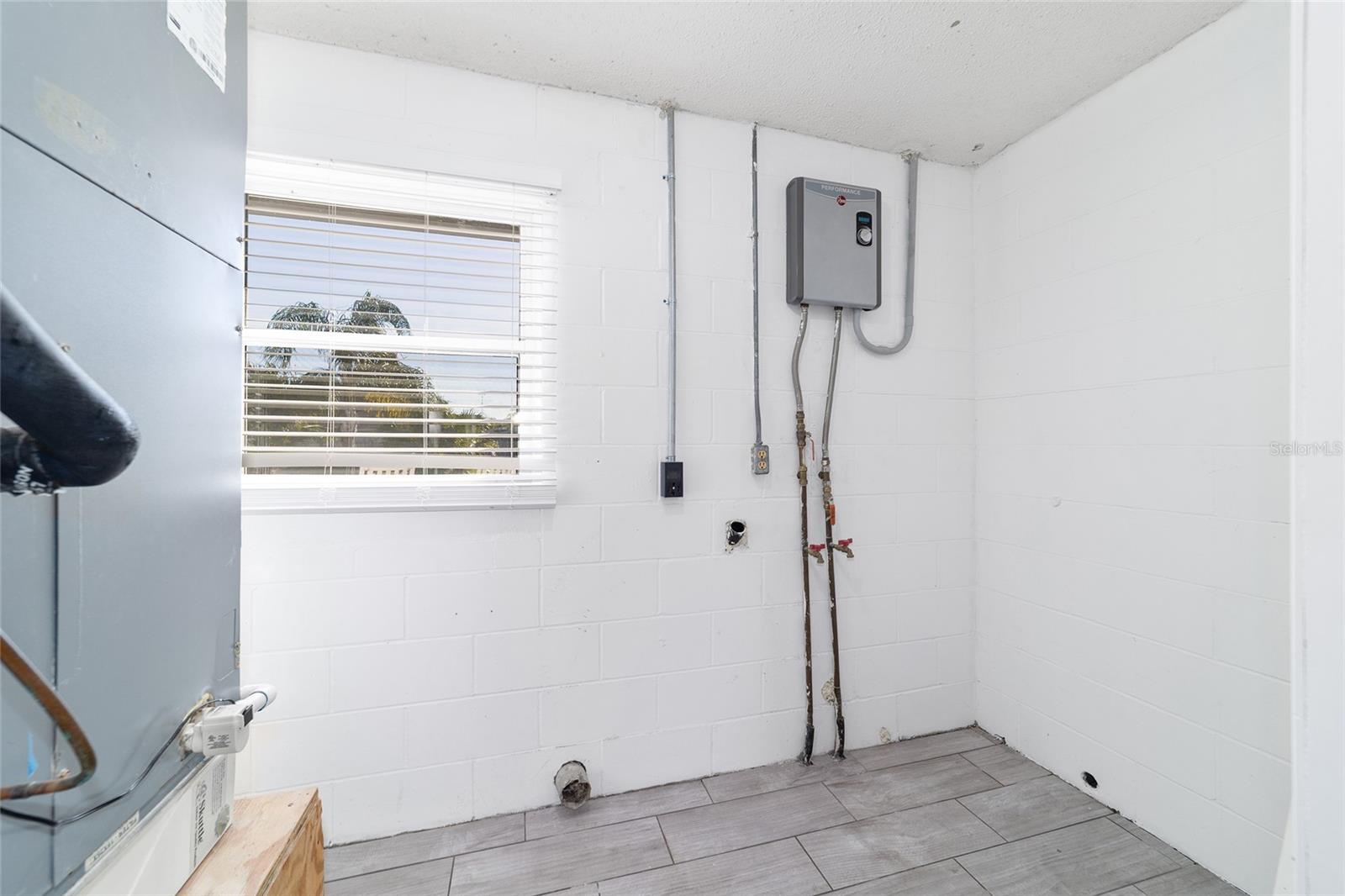 Image 48 of 100 For 9150 106th Place