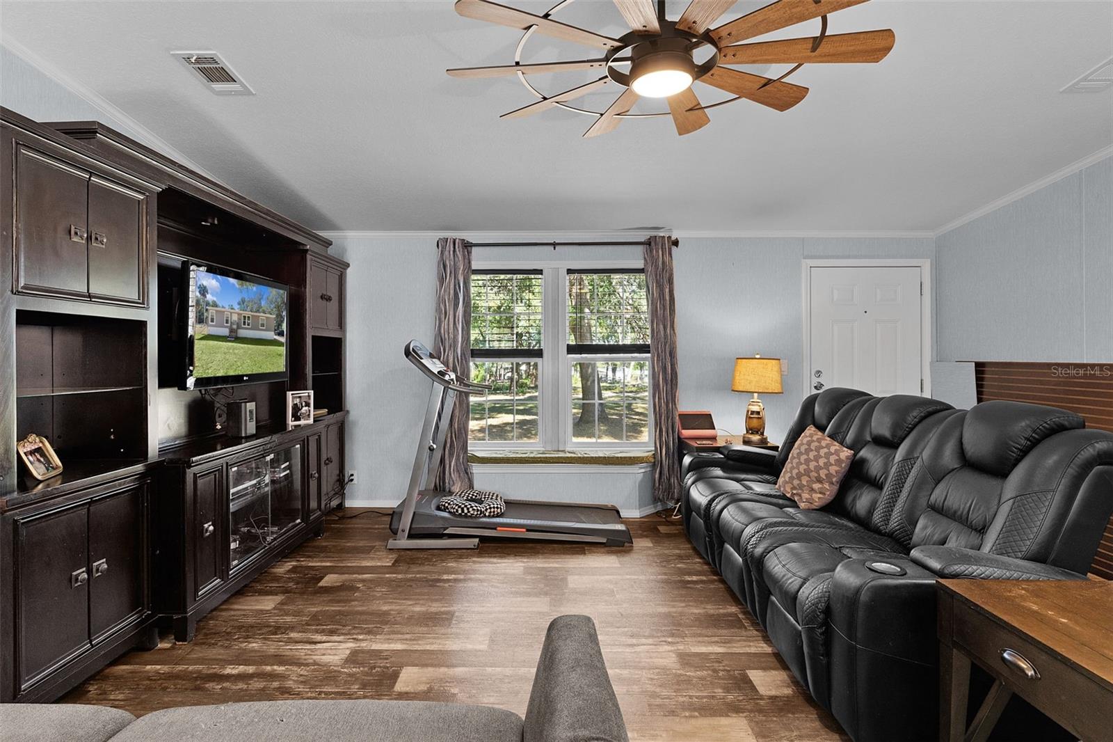 Image 11 of 59 For 16960 115th Avenue