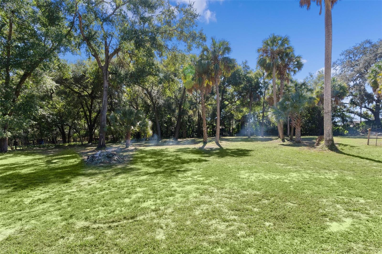 Image 32 of 59 For 16960 115th Avenue