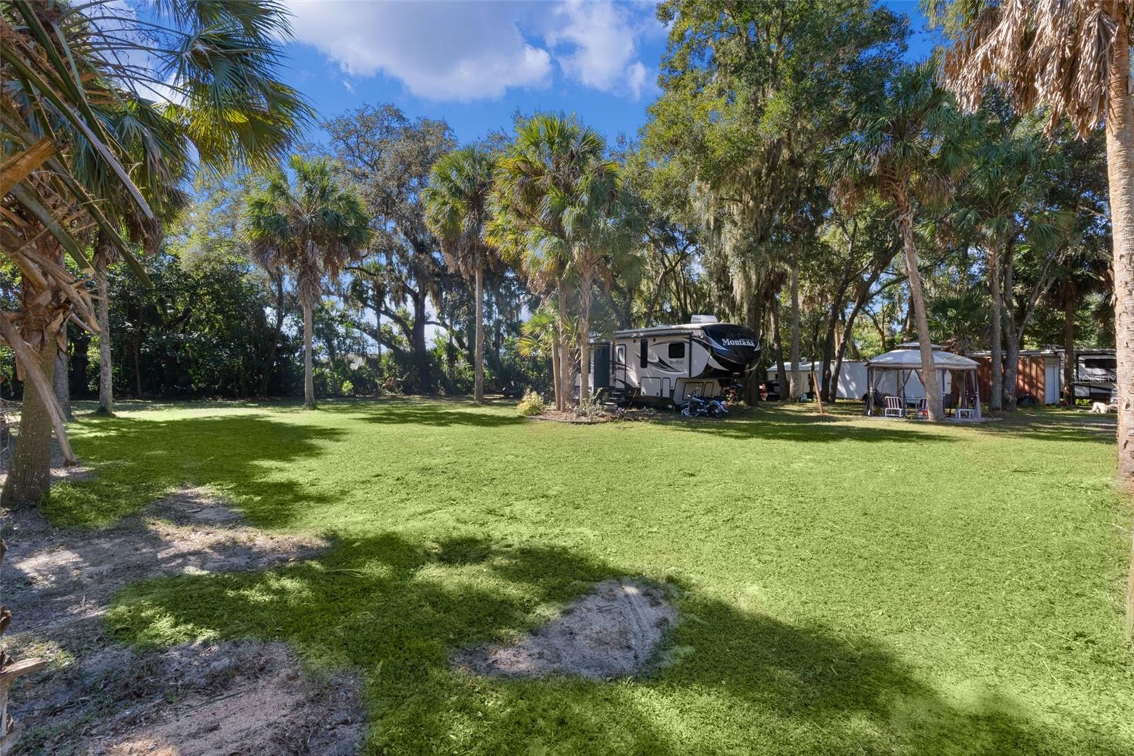 Image 33 of 59 For 16960 115th Avenue