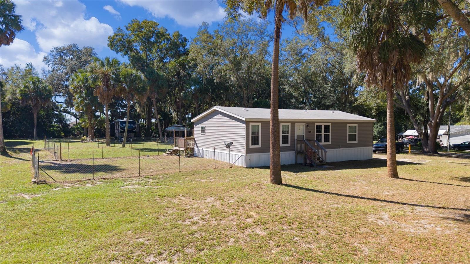 Image 48 of 59 For 16960 115th Avenue