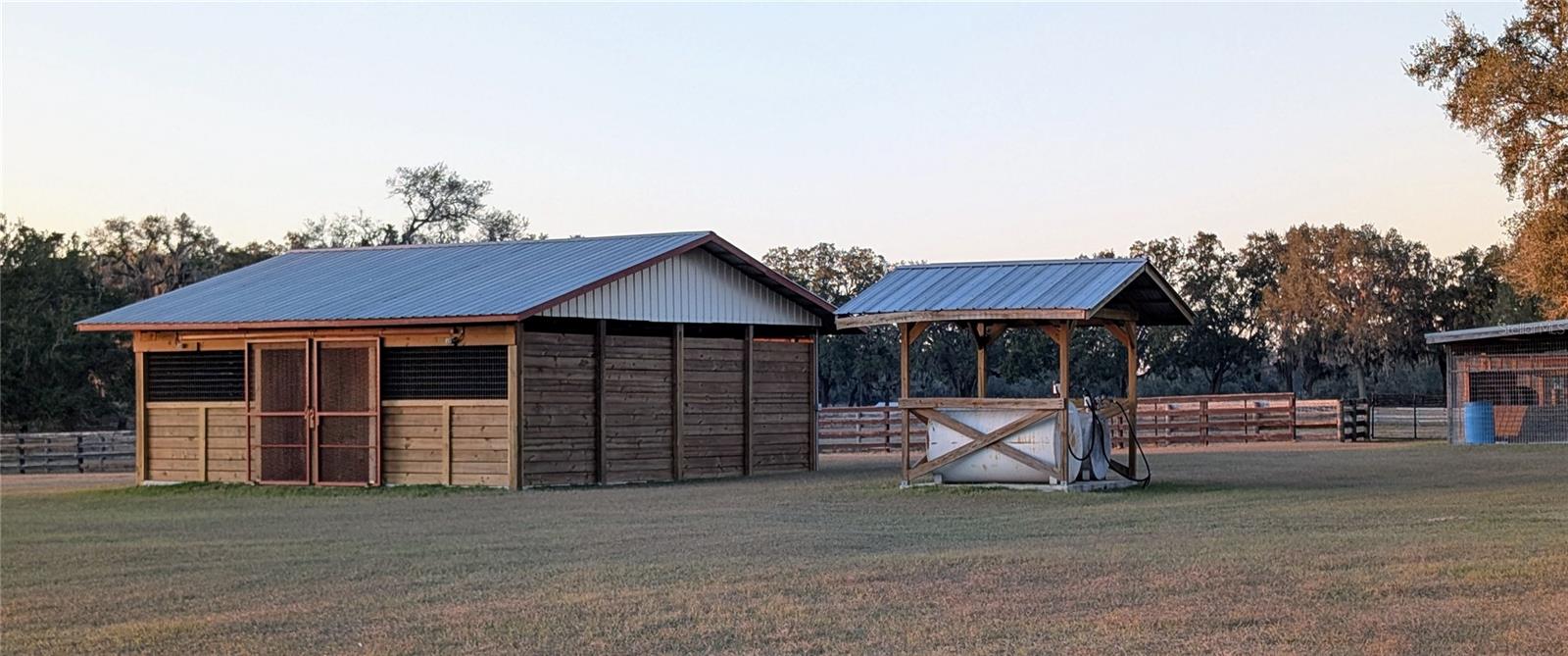 Listing photo id 10 for 18800 47th Place