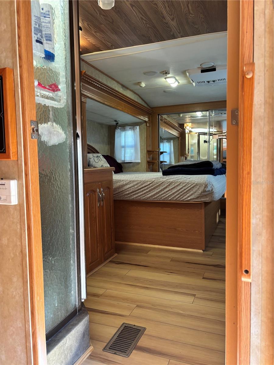 Image 25 of 48 For 14348 252nd Court Road Ne