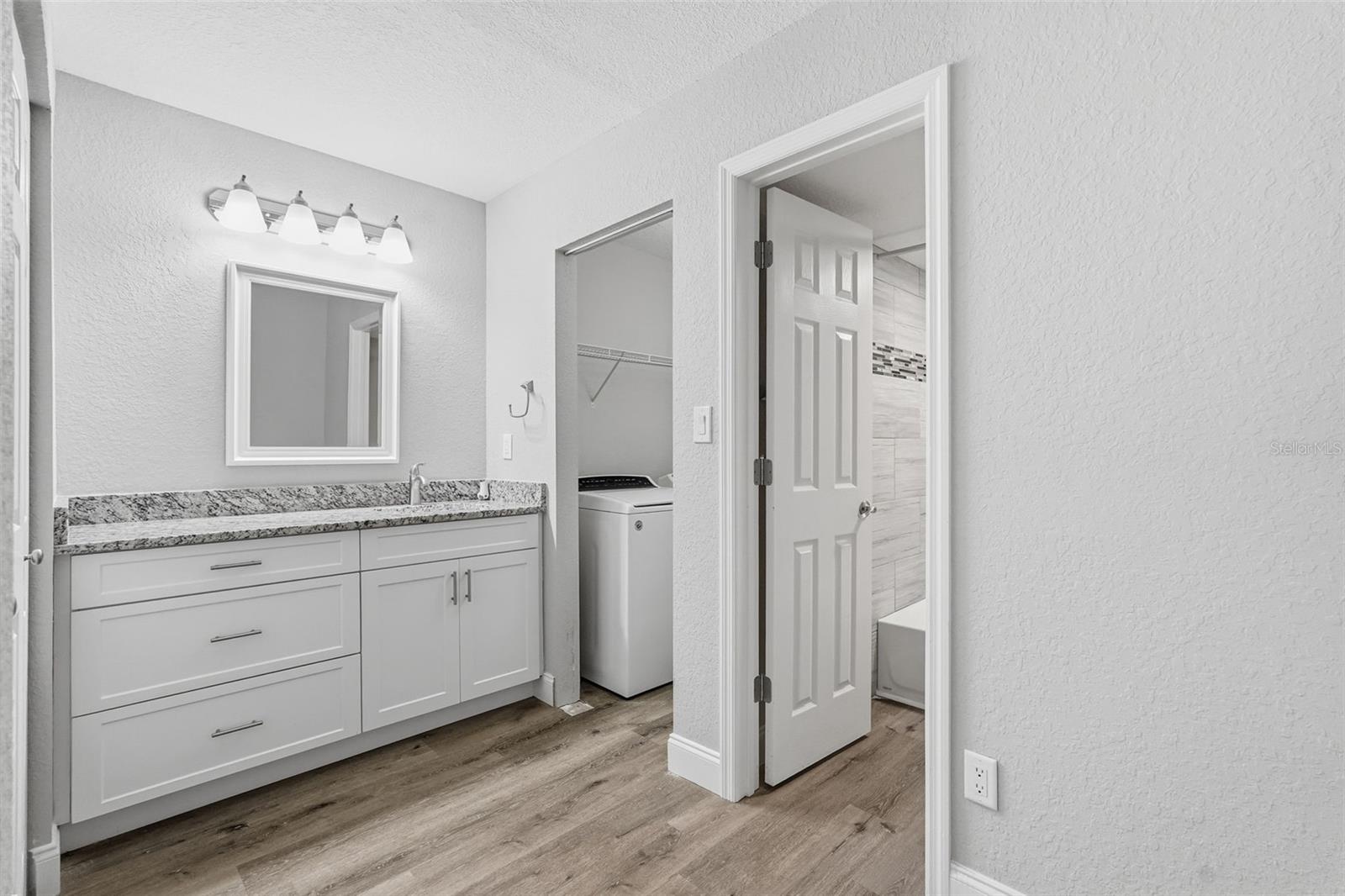 Image 17 of 36 For 2843 3rd Street 109