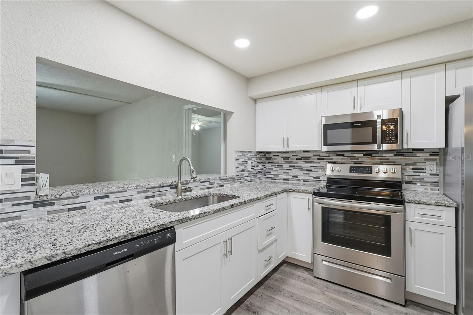 Image 2 of 36 For 2843 3rd Street 109