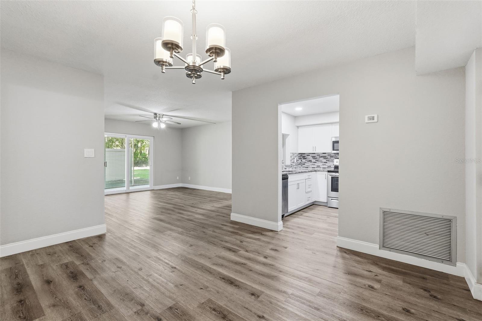 Image 23 of 36 For 2843 3rd Street 109