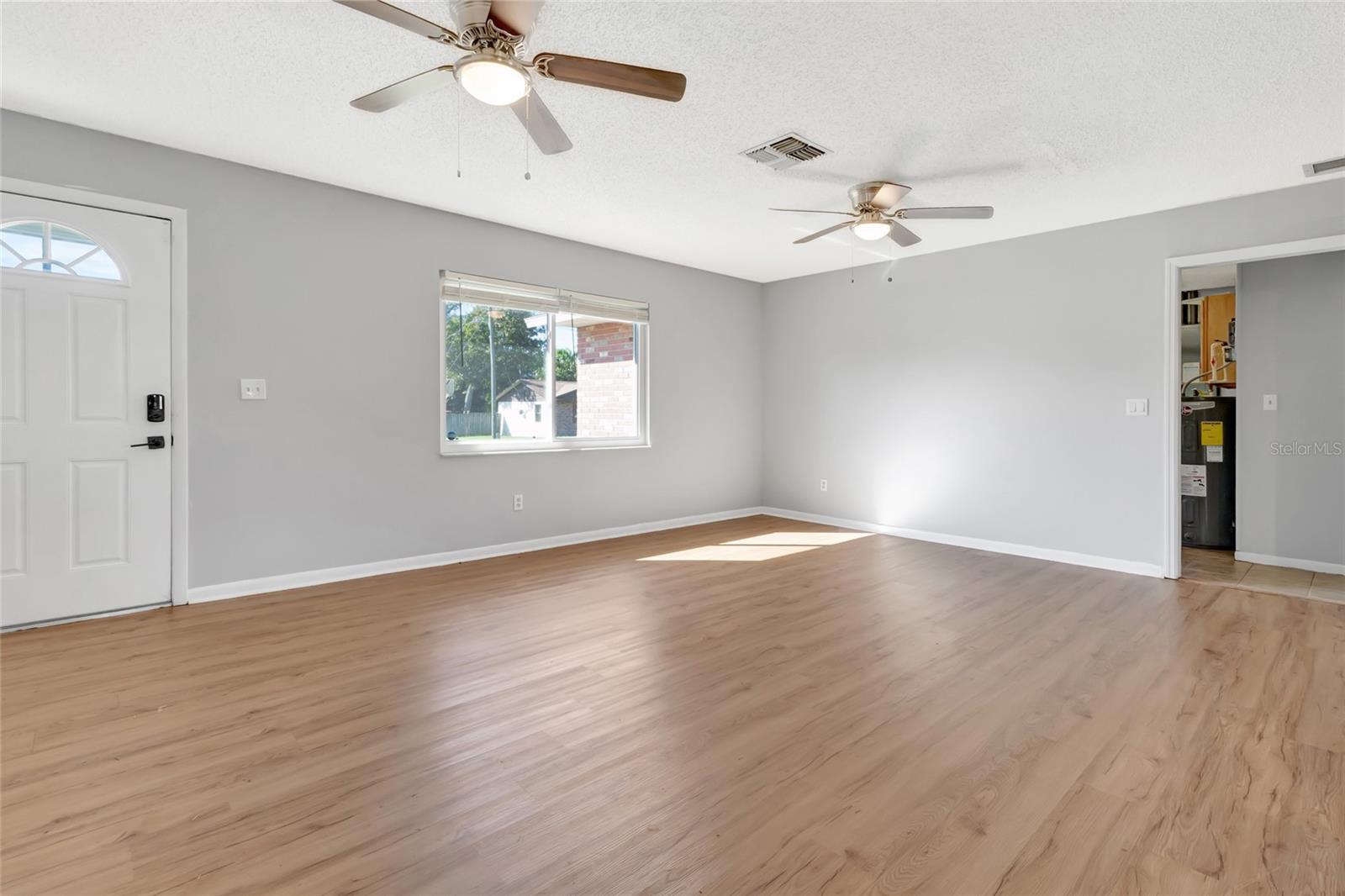 Image 6 of 36 For 6989 52 Place