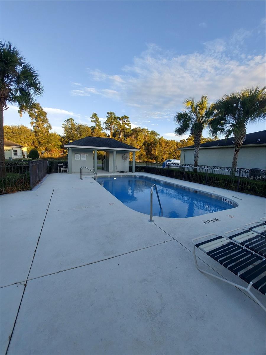 Image 11 of 27 For 3415 Anthony Road 403