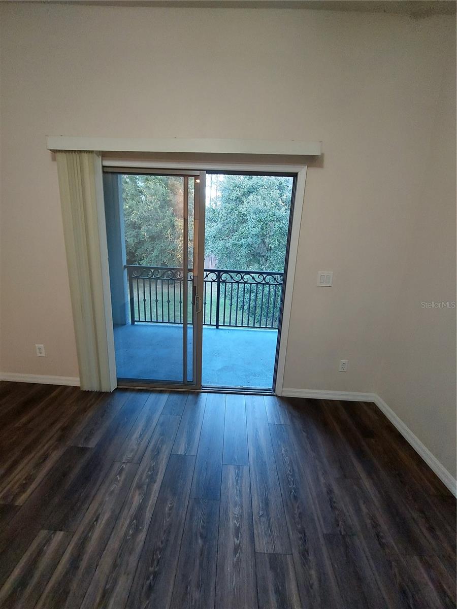 Image 14 of 27 For 3415 Anthony Road 403