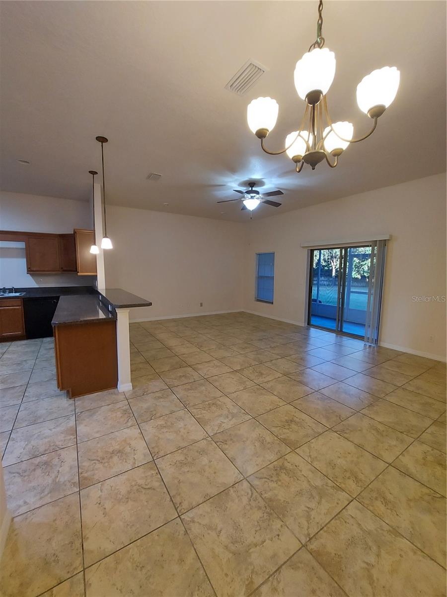 Image 26 of 27 For 3415 Anthony Road 403