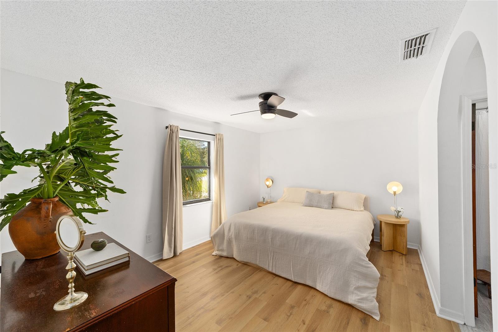 Image 36 of 86 For 3625 137th Street