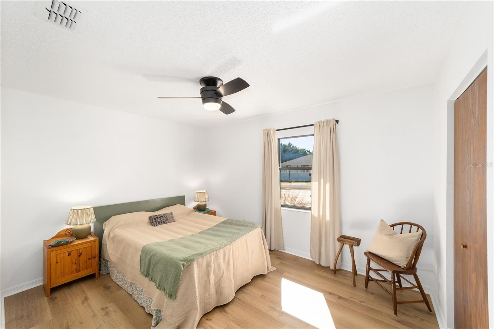 Image 44 of 86 For 3625 137th Street