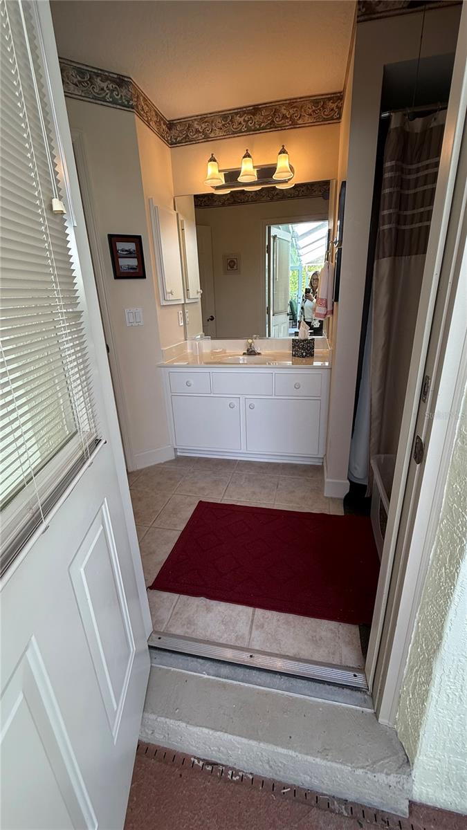 Image 18 of 37 For 436 61st Terrace