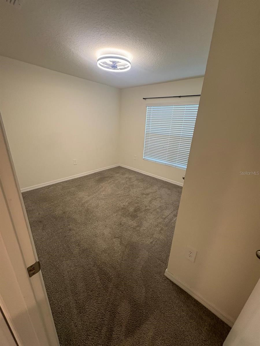 Image 3 of 20 For 6910 112th Lane