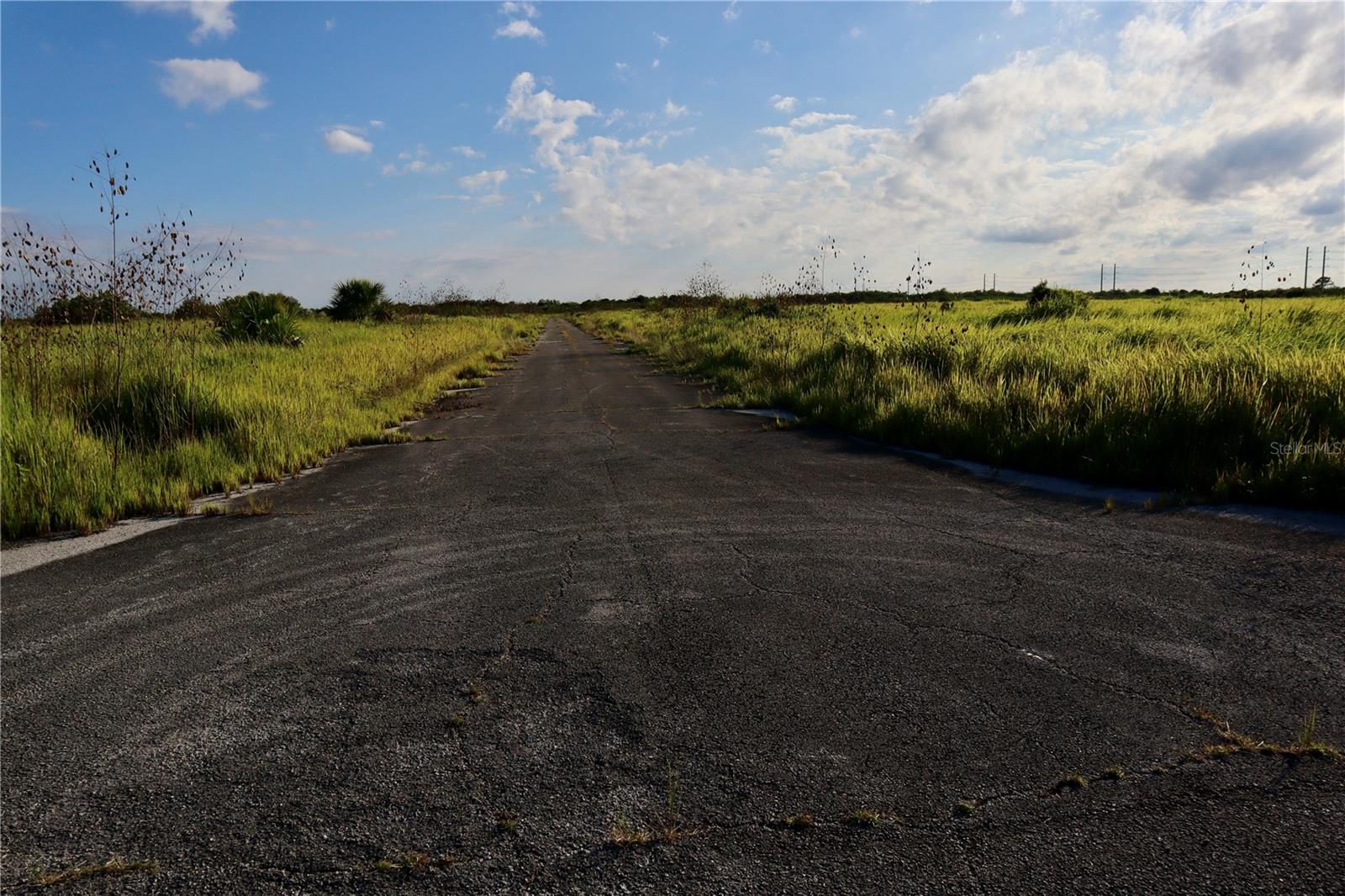 Image 15 of 21 For 1269 Roland Street Sw