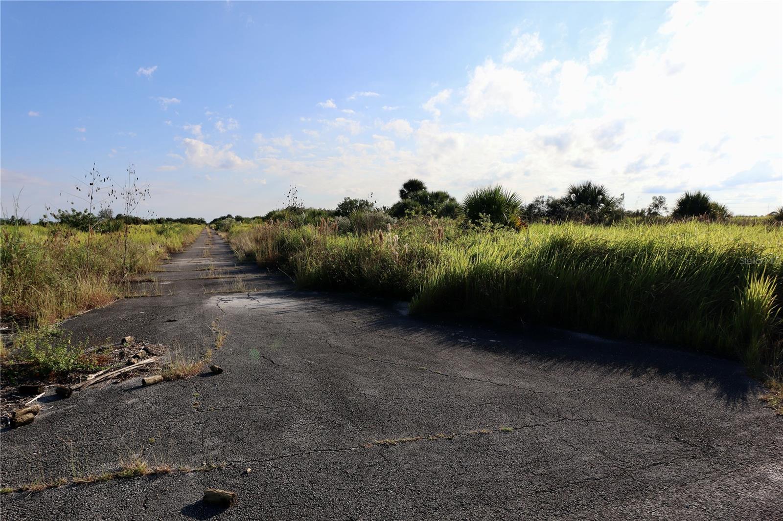 Image 18 of 21 For 1269 Roland Street Sw