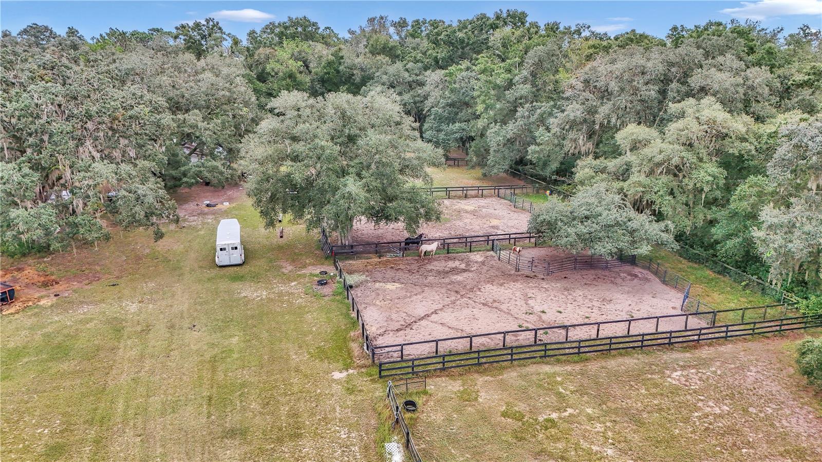 Image 6 of 34 For 19597 70th Lane