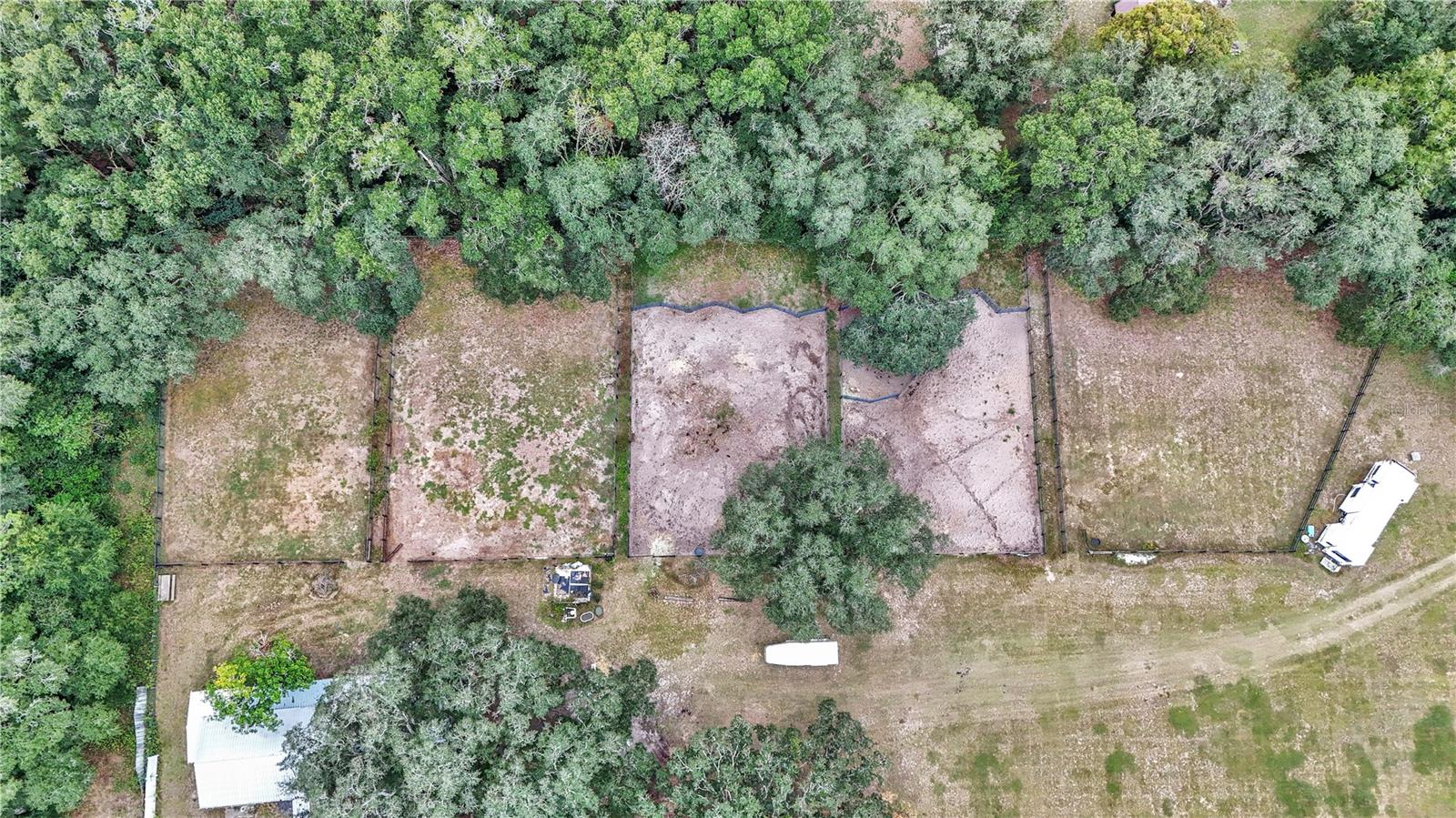 Image 7 of 34 For 19597 70th Lane