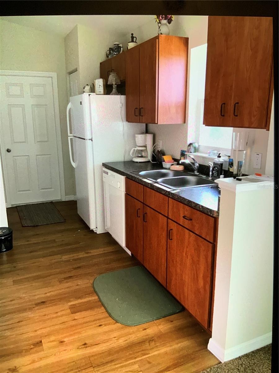 Image 2 of 16 For 4 Juniper Trail Pass Pass