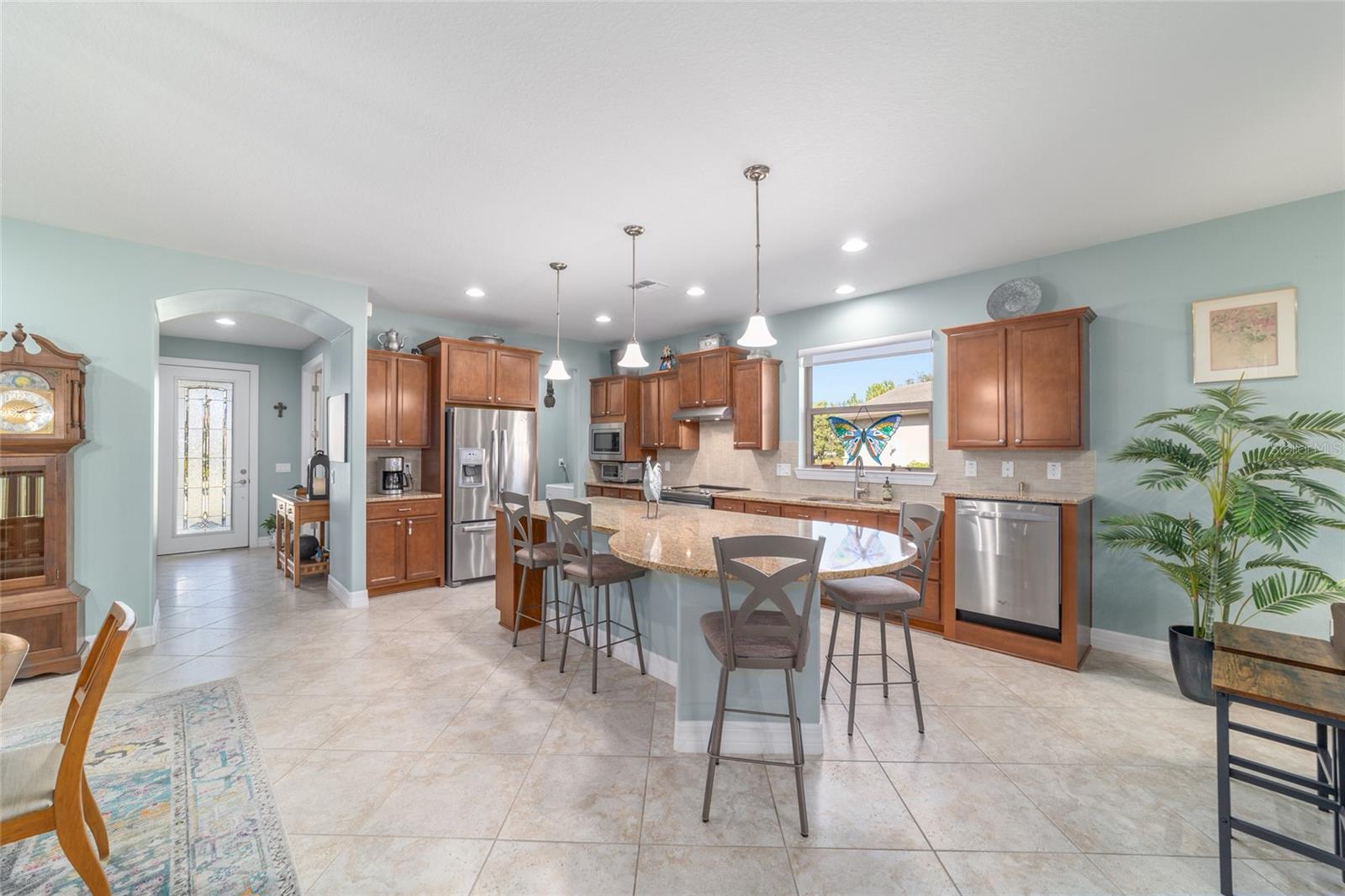 Image 15 of 69 For 10106 77th Loop