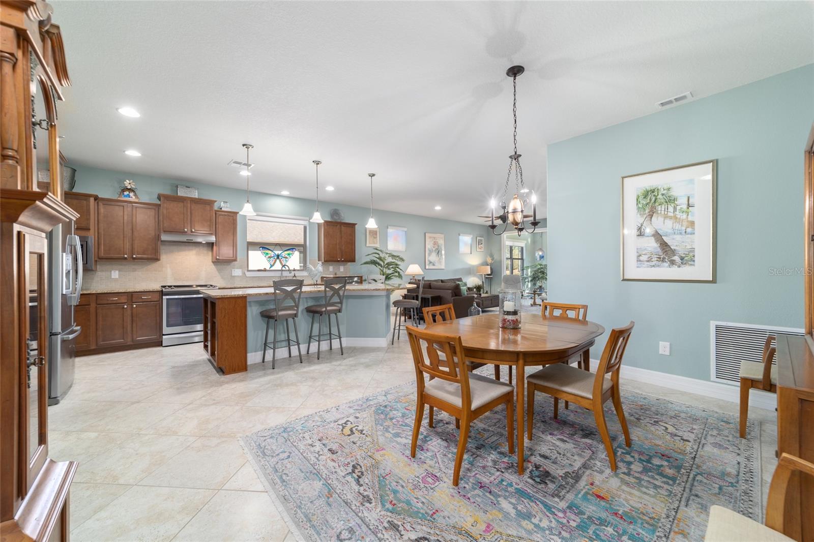 Image 23 of 69 For 10106 77th Loop